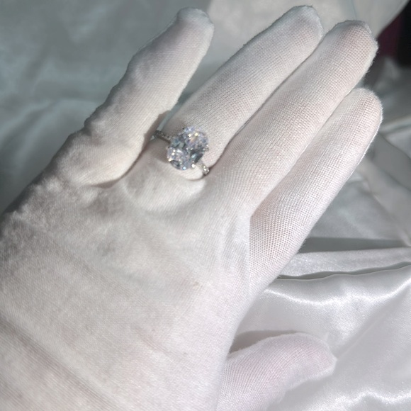 92.5 Sterling Silver Cz ring Live show listing - Picture 3 of 7